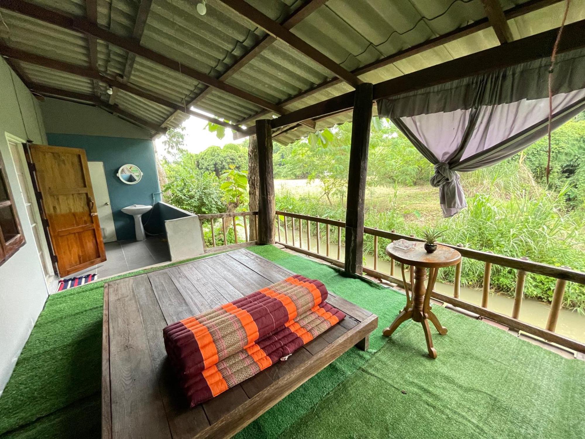 Chiang Dao Hostel Esterno foto